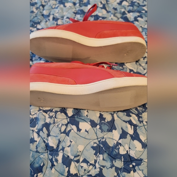 PUMA Shoe size 8 - Picture 3 of 3